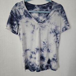 Universal Thread Tie Dye V Neck T Shirt Size M‎ Blue White Cotton Short Sleeve